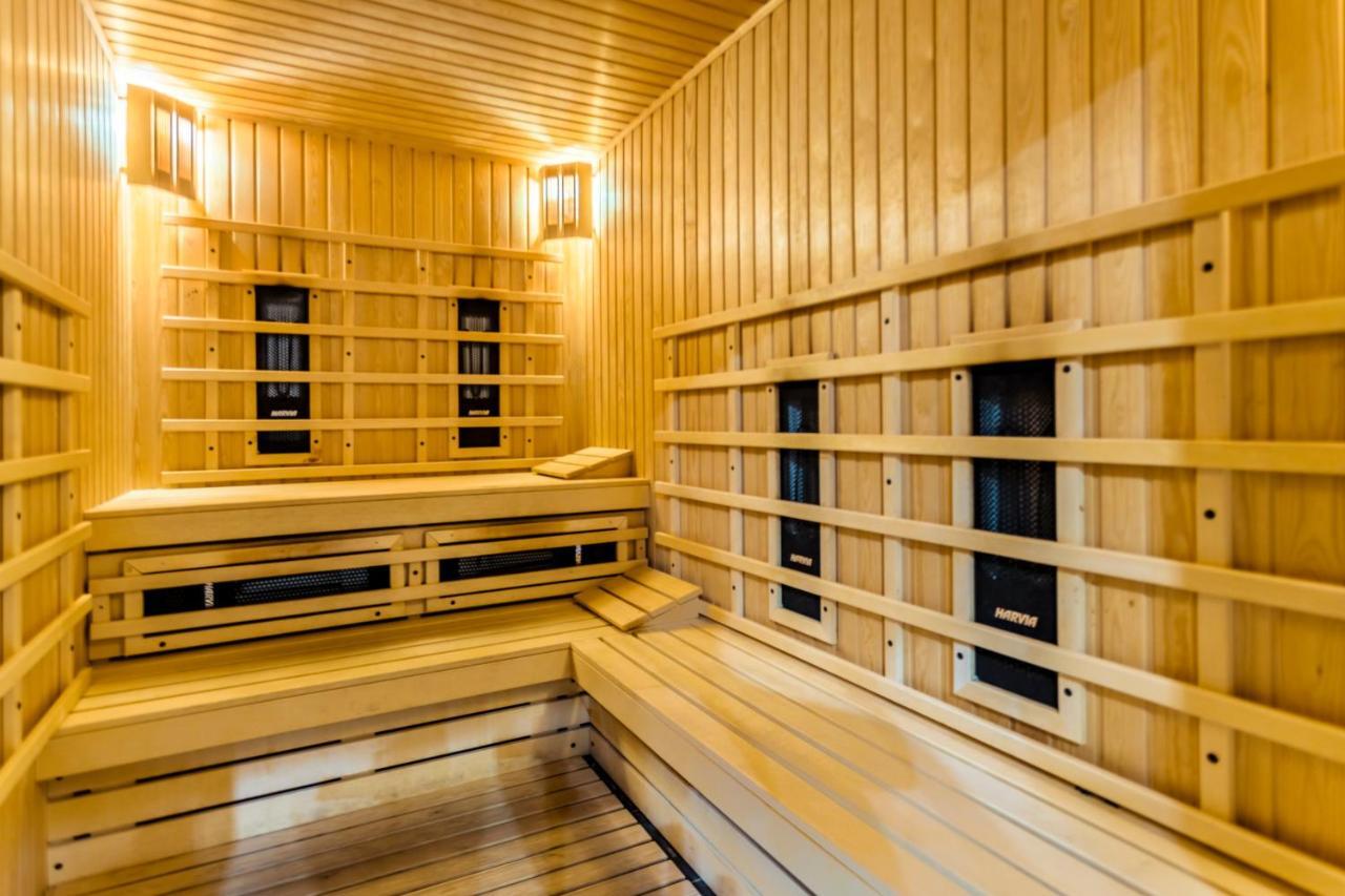 Hotel Arte Spa & Park Velingrad Exteriér fotografie A modern Finnish sauna