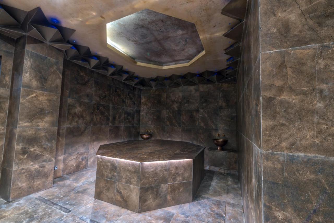 Hotel Arte Spa & Park Velingrad Exteriér fotografie Turkish bath in the hotel