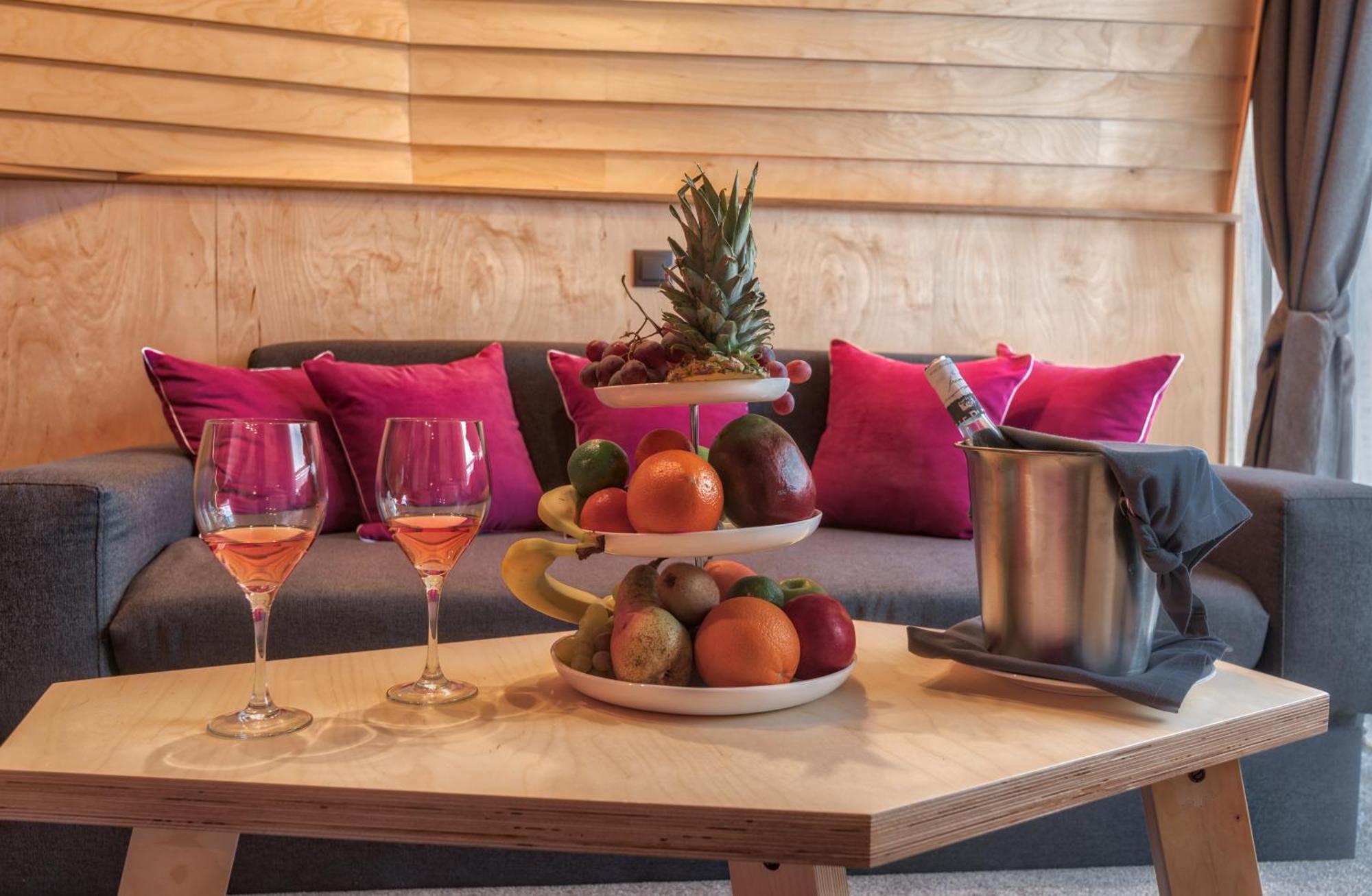 Hotel Arte Spa & Park Velingrad Pokoj fotografie A suite at the Hotel de la Couronne